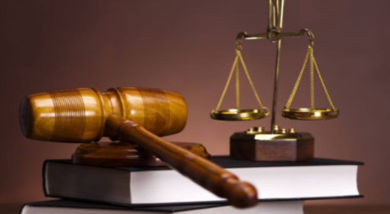 Νομοθετικά Θέματα